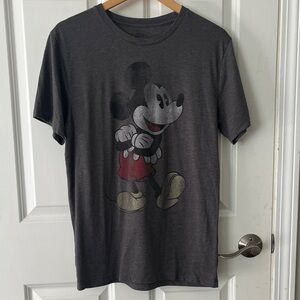 Disney w/ Old Navy Men's Charcoal and Red Mickey Mouse Tee sz Medium
